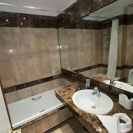 En La Zona Puerto Banus 