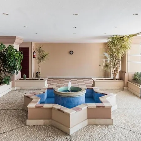 En La Zona Puerto Banus 