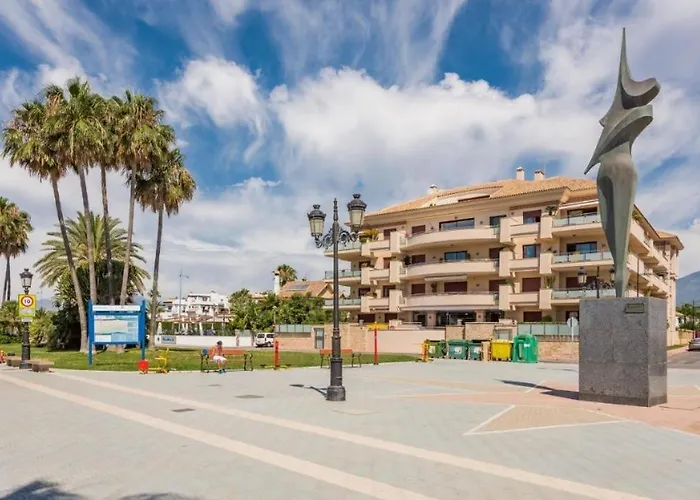 En La Zona Puerto Banus 